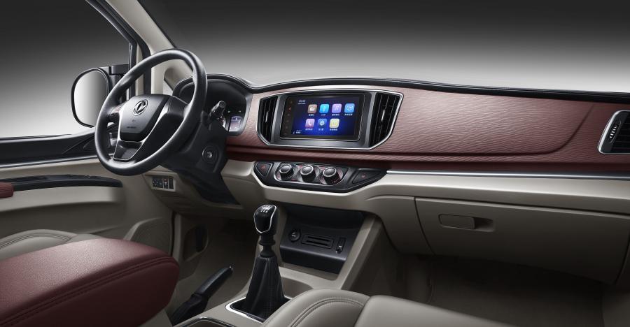 Торпедо DongFeng Future M5 2016 года  (фото 4 из 6)